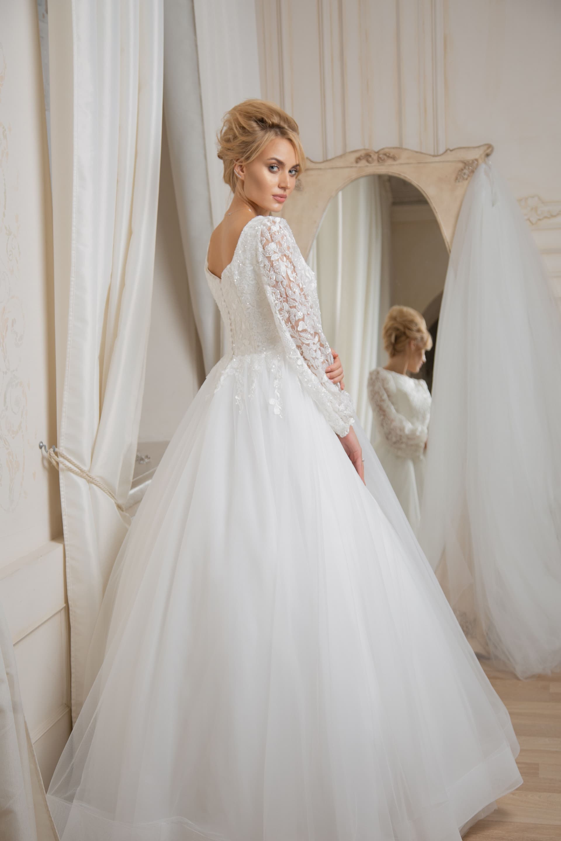 Свадебное платье Lavinia — Коллекция Pure Alure VEKA Wedding